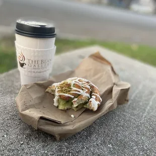 Pistachio pastry + hot mocha