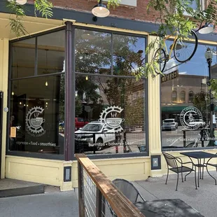 Exterior with additional outdoor seating