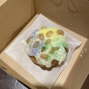 King Cake (21+)