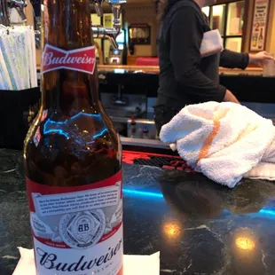 a bottle of buddle's beer