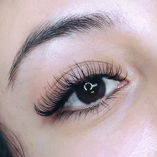 Classic Lash extensions | D Curl | By Maria
