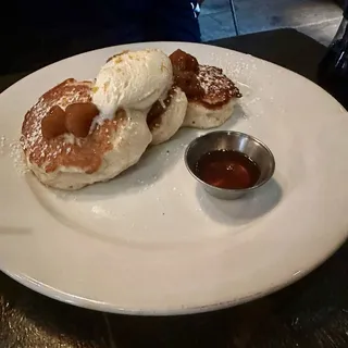 LEMON RICOTTA PANCAKES