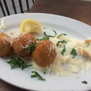 RISOTTO BALLS