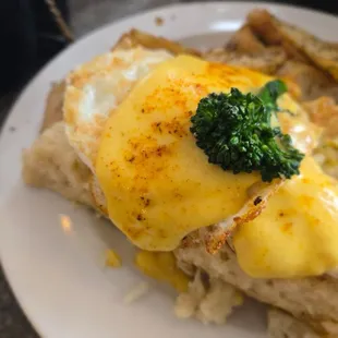 Bay Crab Benedict
