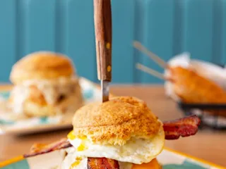 Biscuit Belly - Chesapeake