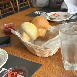 Dinner rolls