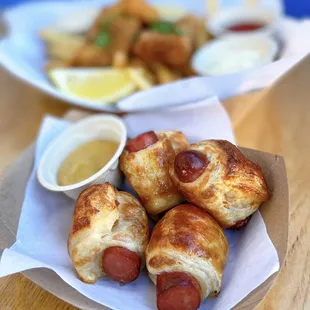 Treasury Pigs in a Blanket: Beef Sausage in a puff pastry w/ mendocino mustard | $9