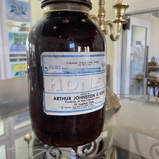 Old family honey