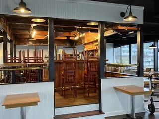 Commonwealth Yacht Club