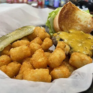 Burger &amp; Tots - very good!