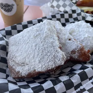 Classic beignets