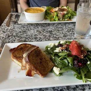 Spinach and Arugula Salad with The Melt and House Salad with Shepherd&apos;s pie.