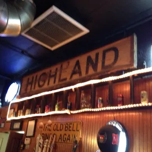 Old Highland!!!! Clean and friendly. I will come back.