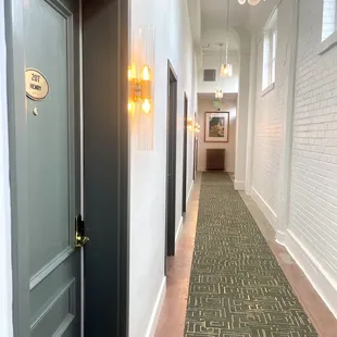 Deluxe Studios