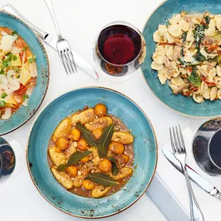 Pasta &amp; Pinot at The Belvedere