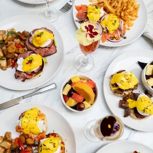 We're brunchin' 7 days a week from 8 a.m - 3 p.m.