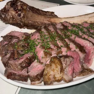 Tomahawk Steak