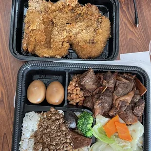 Fried Pork ribs too oily, stewed beef bento is awesome.