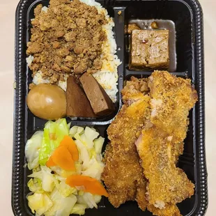 Fried pork chop bento