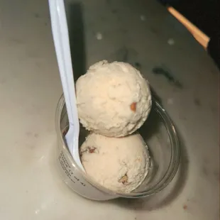 Butter pecan ice cream