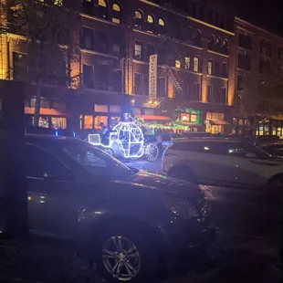 Outside . Horse carriages