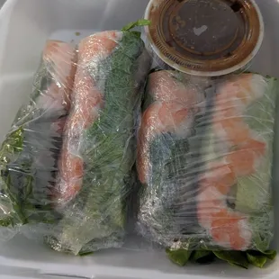 Fresh Shrimp Spring Rolls