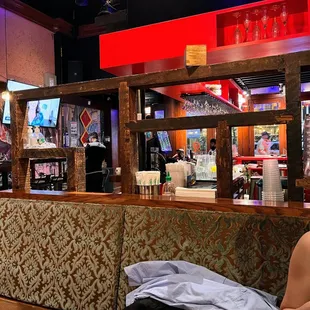 a woman sitting in a restaurant