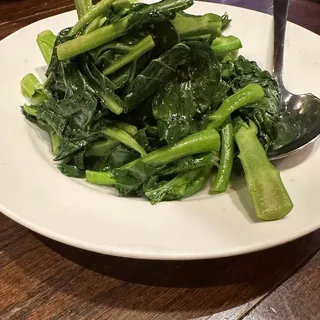 6. Pea Leaves W. Garlic