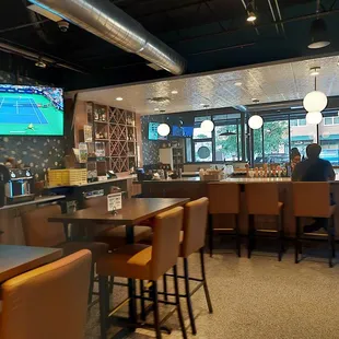 sushi and sashimi, interior