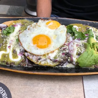 HUEVOS RANCHEROS