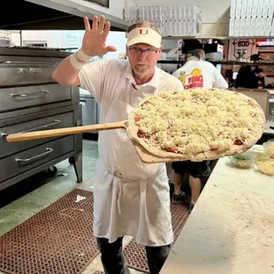 BILL Archer still makes Big Cheese Pizza!