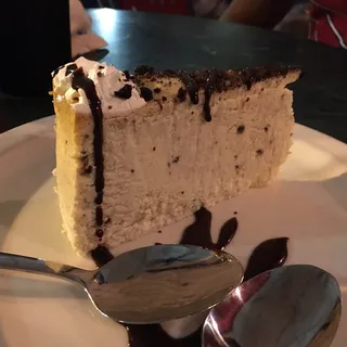 Oreo Cookie Cheesecake