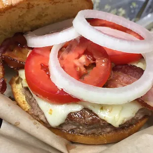 Juicy bacon pepper jack cheese burger!