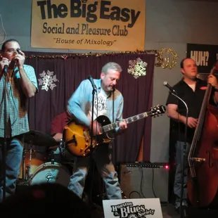 12/29/2011: Houston Blues Society Blues Jam