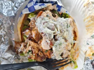 Mama Noor’s Mediterranean And Indian Cuisine