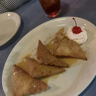 Half order of Sopaipillas