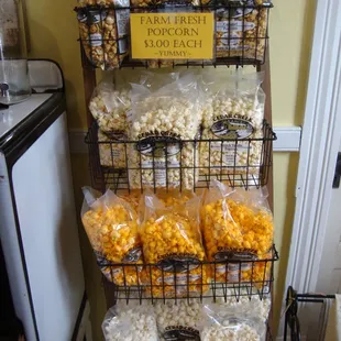 Gourmet popcorn - Cedar Creek.
