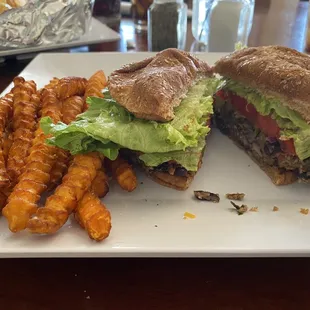 The "Trailrunner" Black Bean Burger