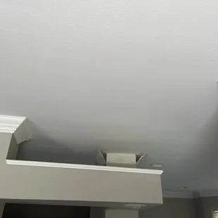 Missing crown molding