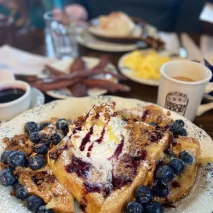 You want this. You need it. Lemon blueberry crisp French toast!