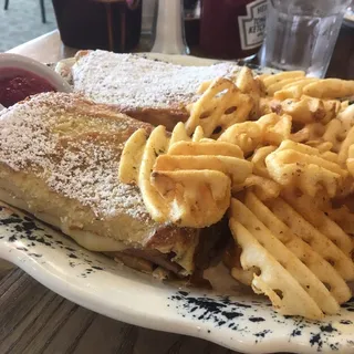 Monte Cristo Sandwich