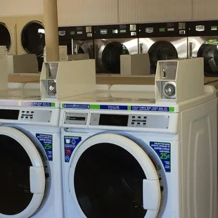 wash your clothes while you eat breakfast or lunch