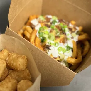 food, chicken wings, chicken wings and fried chicken, bbq wings, chicken, bbq chicken, fried chicken wings, fried chicken, poultry