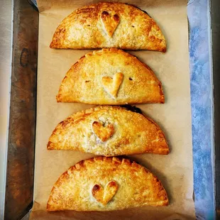 NW Apple Berry Hand Pies