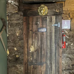 Men's bathroom GRAND SHAFT