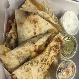 Veggie Quesadilla with Pineapple Fruit Salsa (delivery)