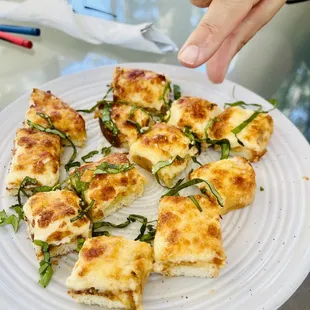Puffed cheese appetizer l!!!