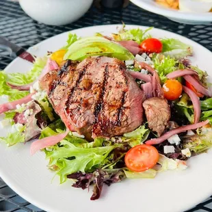 Steak salad