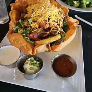 Beef tenderloin taco salad