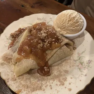 Apple Crepe